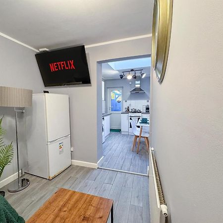 Modern House In Central Oxford Parking-Limited Extérieur photo