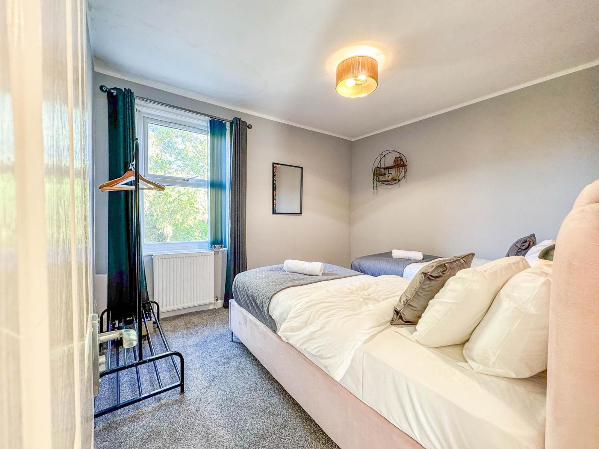 Modern House In Central Oxford Parking-Limited Extérieur photo